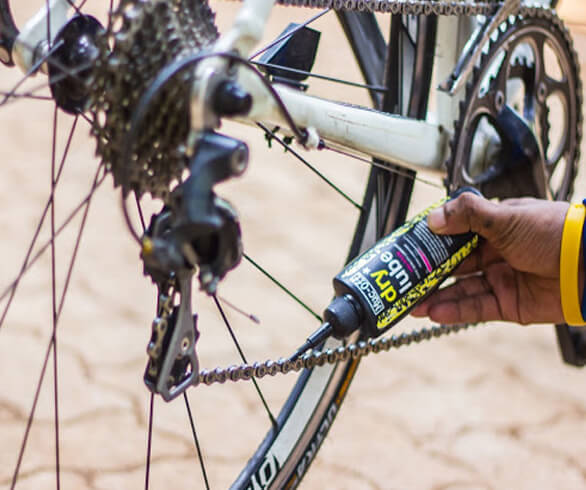 Muc-Off Dry Lube eBike Chain Lubricant Review (Updated: Nov, 2023)