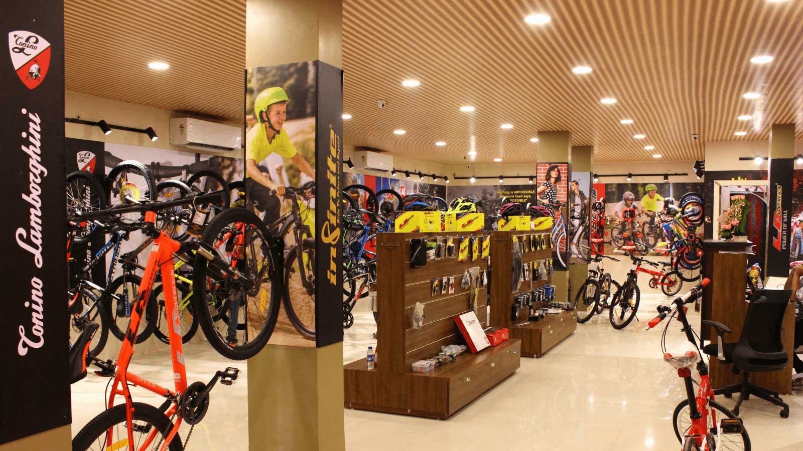 avon cycle showroom near me